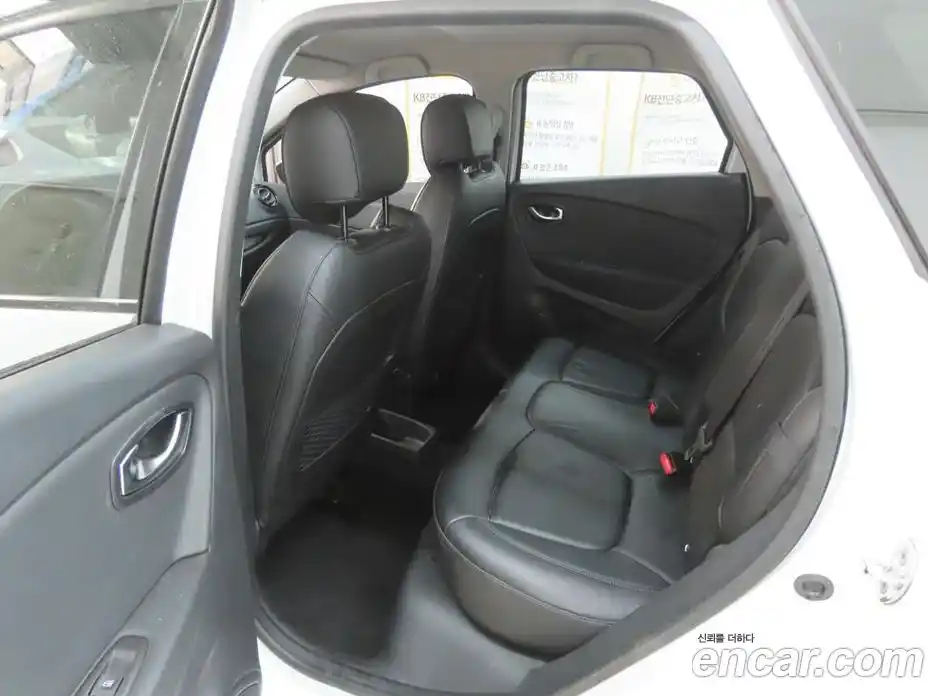 Renault QM3 2019 1.5 Автомат в Москве № 647287, фото 7