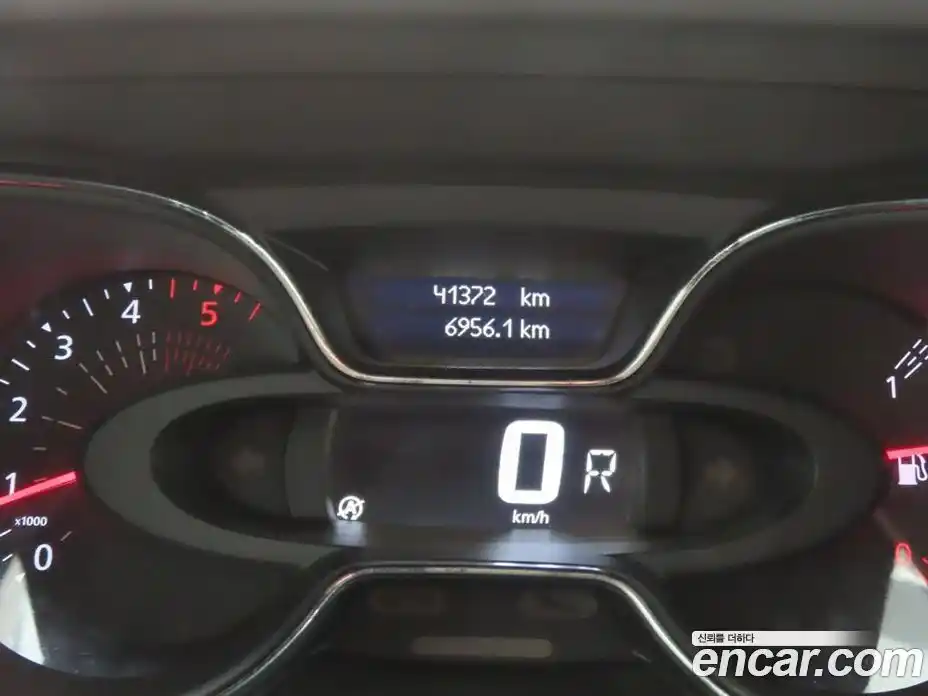 Renault QM3 2019 1.5 Автомат в Москве № 647287, фото 8