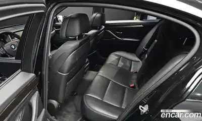 BMW 5-Series 2016 2.0 Автомат в Москве № 648628, миниатюра 12