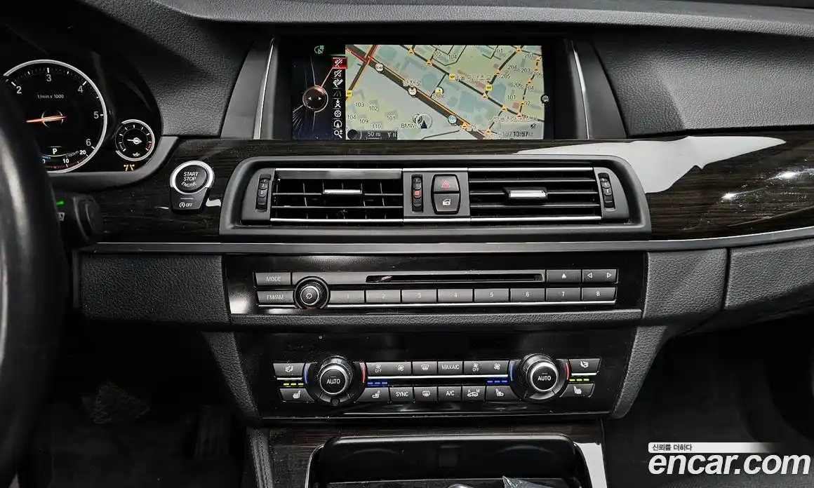 BMW 5-Series 2016 2.0 Автомат в Москве № 648628, фото 14