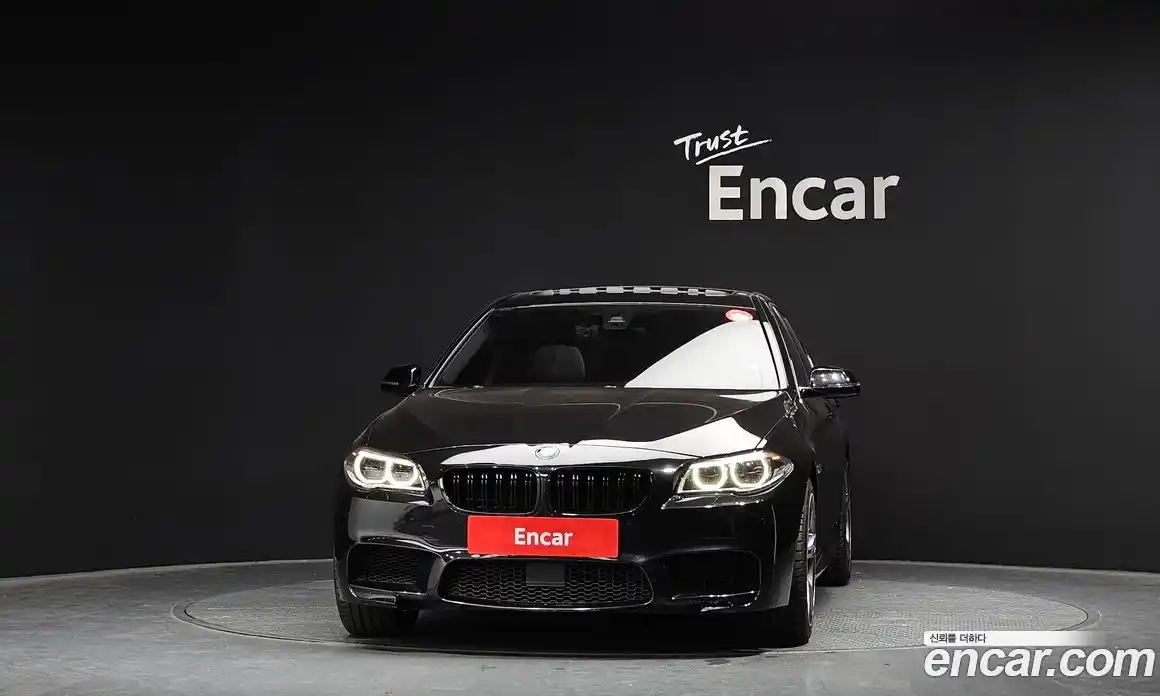 BMW 5-Series 2016 2.0 Автомат в Москве № 648628, фото 3