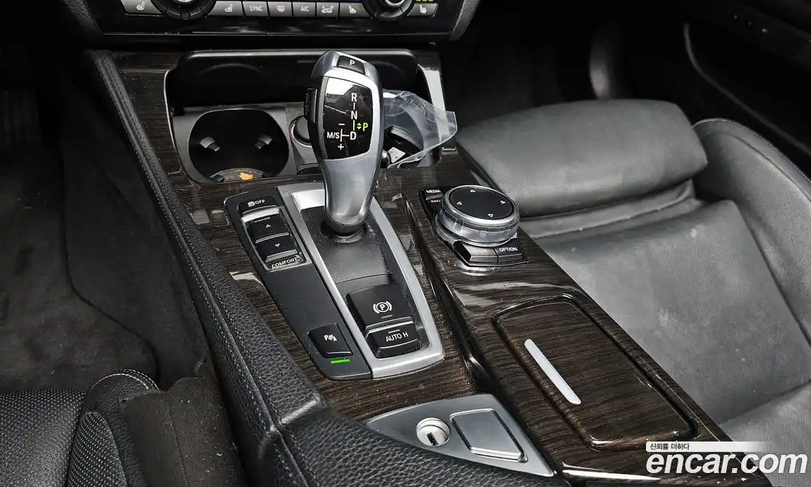 BMW 5-Series 2016 2.0 Автомат в Москве № 648628, фото 9