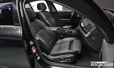 BMW 5-Series 2016 2.0 Автомат в Москве № 648628, миниатюра 10