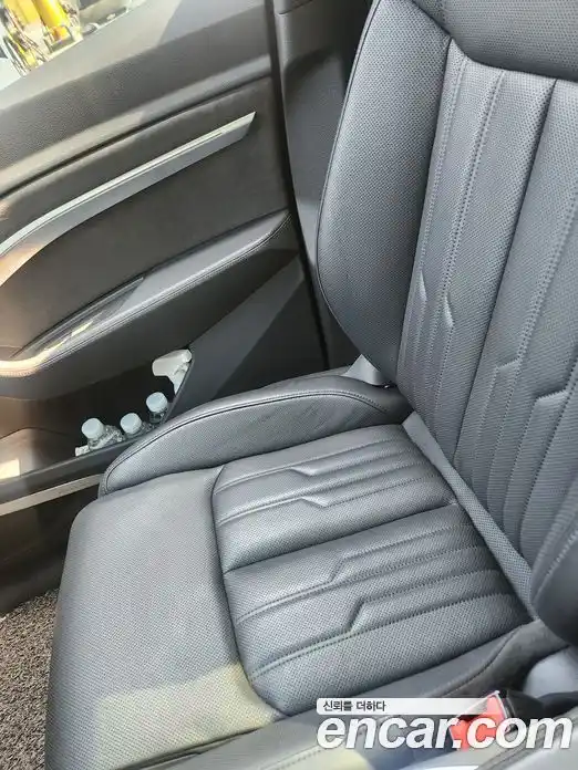 Audi e-tron 2020 Автомат в Москве № 651050, фото 11