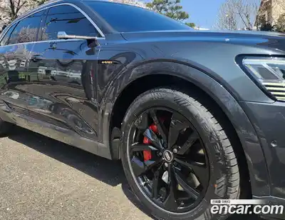 Audi e-tron 2020 Автомат в Москве № 651050, миниатюра 5