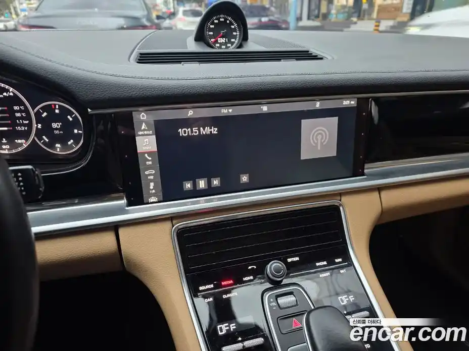 Porsche Panamera 2018 3.0 Автомат в Москве № 651544, фото 11