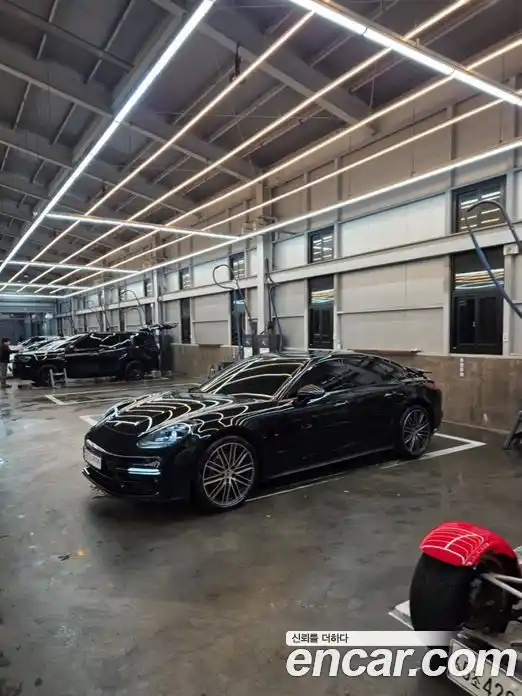 Porsche Panamera 2018 3.0 Автомат в Москве № 651544, фото 4