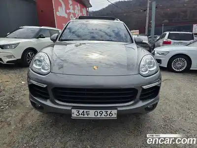 Porsche Cayenne, 2015