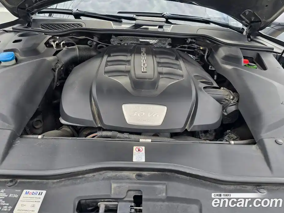 Porsche Cayenne 2015 3.0 Автомат в Москве № 651548, фото 15