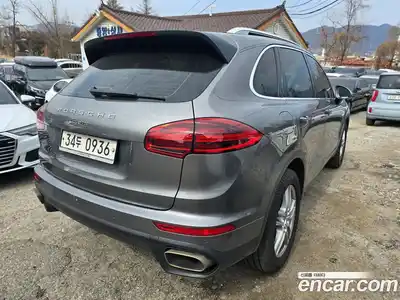 Porsche Cayenne 2015 3.0 Автомат в Москве № 651548, миниатюра 4
