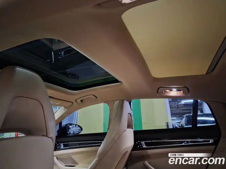 Porsche Panamera 2018 3.0 Автомат в Москве № 651597, фото 11