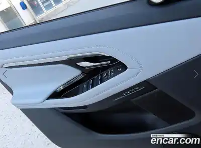 Land Rover Range-Rover Evoque 2021 2.0 Автомат в Москве № 651938, миниатюра 11