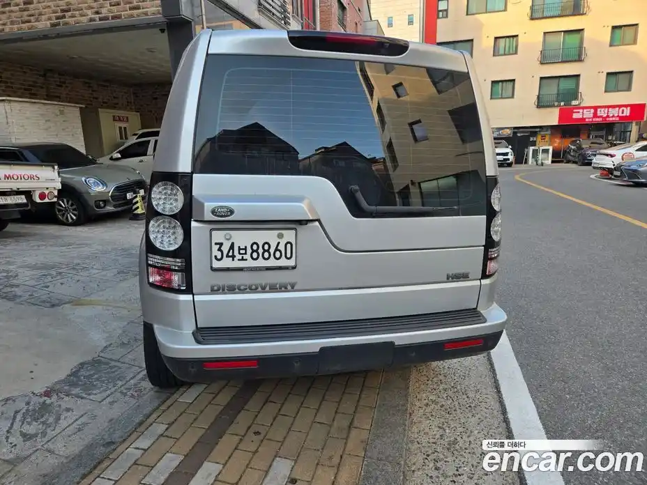 Land Rover Discovery 2015 3.0 Автомат в Москве № 652008, фото 3