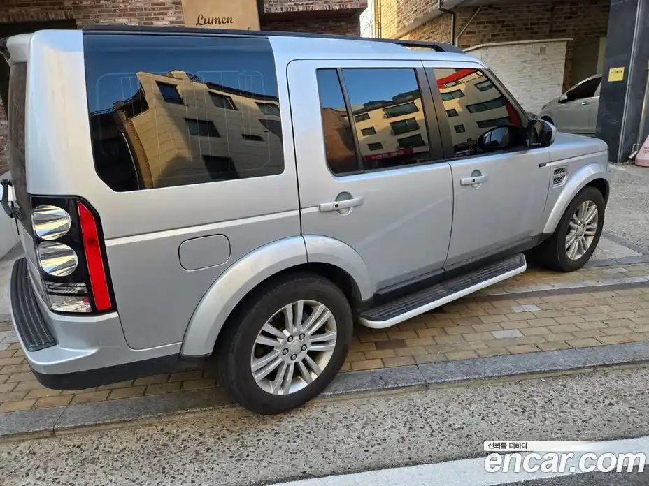 Land Rover Discovery 2015 3.0 Автомат в Москве № 652008, фото 6