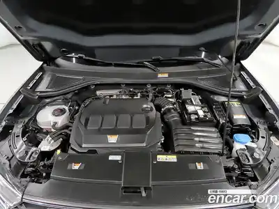 Volkswagen T-Roc 2022 2.0 Автомат в Москве № 652564, миниатюра 6