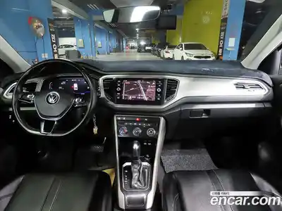 Volkswagen T-Roc 2022 2.0 Автомат в Москве № 652564, миниатюра 7