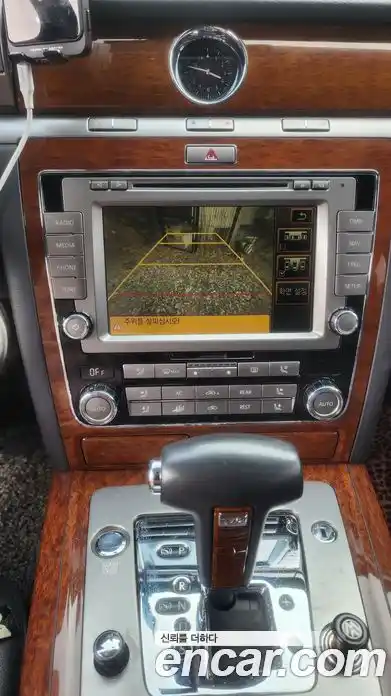 Volkswagen Phaeton 2014 3.0 Автомат в Москве № 652748, фото 17