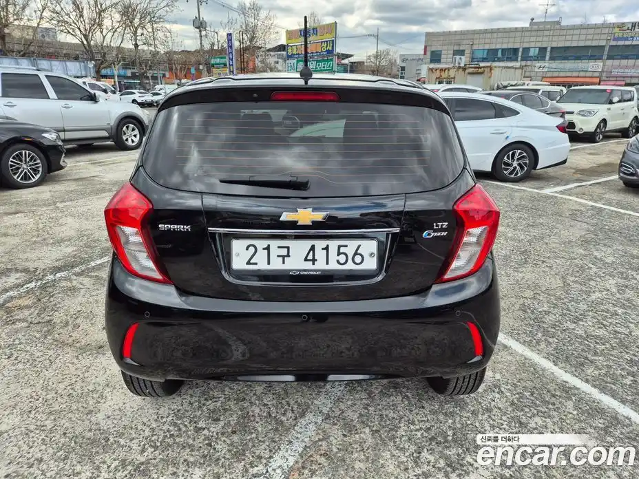 Chevrolet Spark 2018 1.0 Автомат в Москве № 669077, фото 6