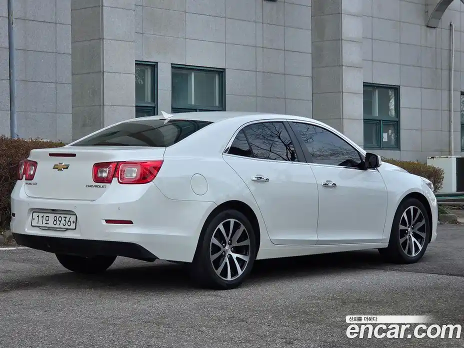 Chevrolet Malibu 2015 2.0 Автомат в Москве № 669280, фото 2
