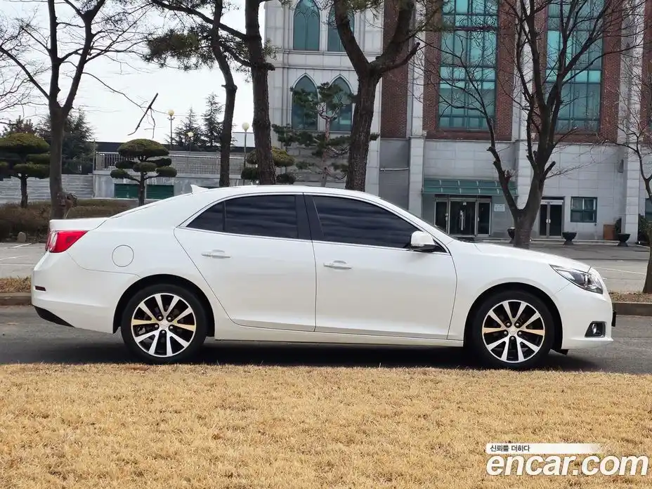 Chevrolet Malibu 2015 2.0 Автомат в Москве № 669280, фото 7