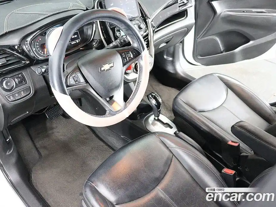 Chevrolet Spark 2017 1.0 Автомат в Москве № 670002, фото 17