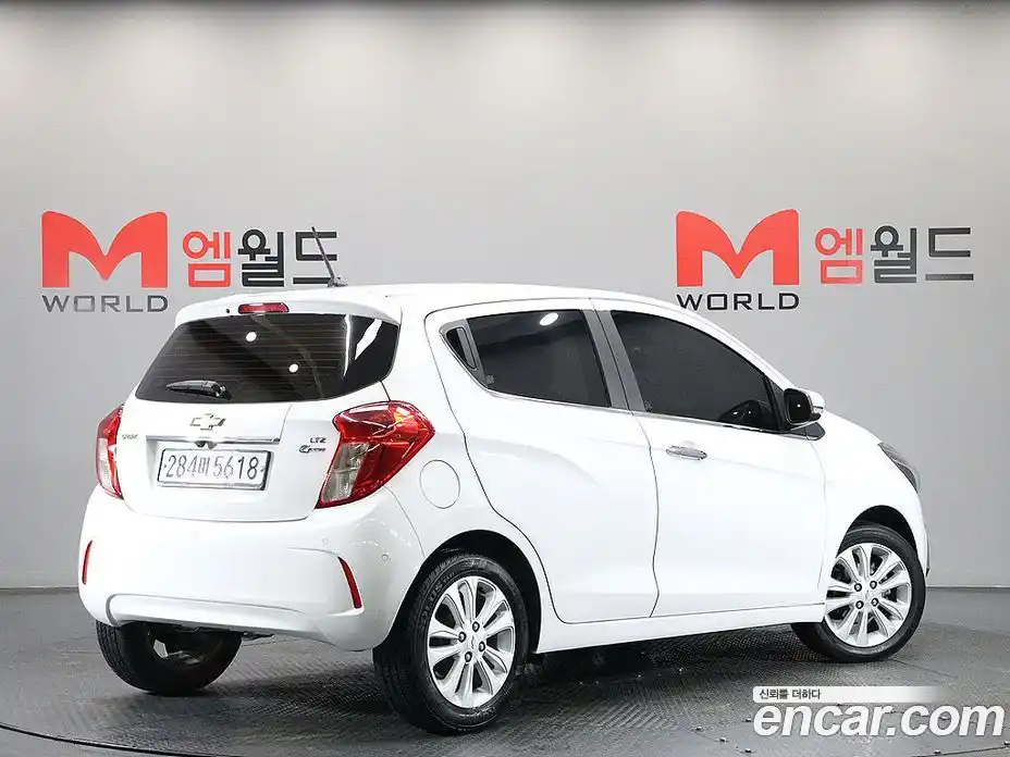 Chevrolet Spark 2017 1.0 Автомат в Москве № 670002, фото 3