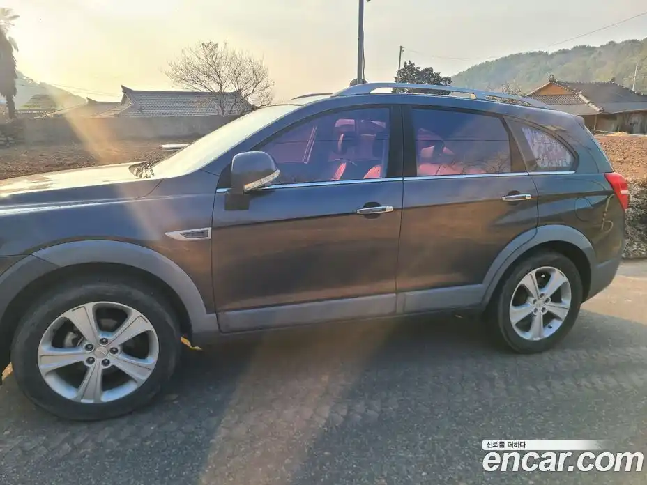 Chevrolet Captiva 2015 2.0 Автомат в Москве № 670227, фото 3