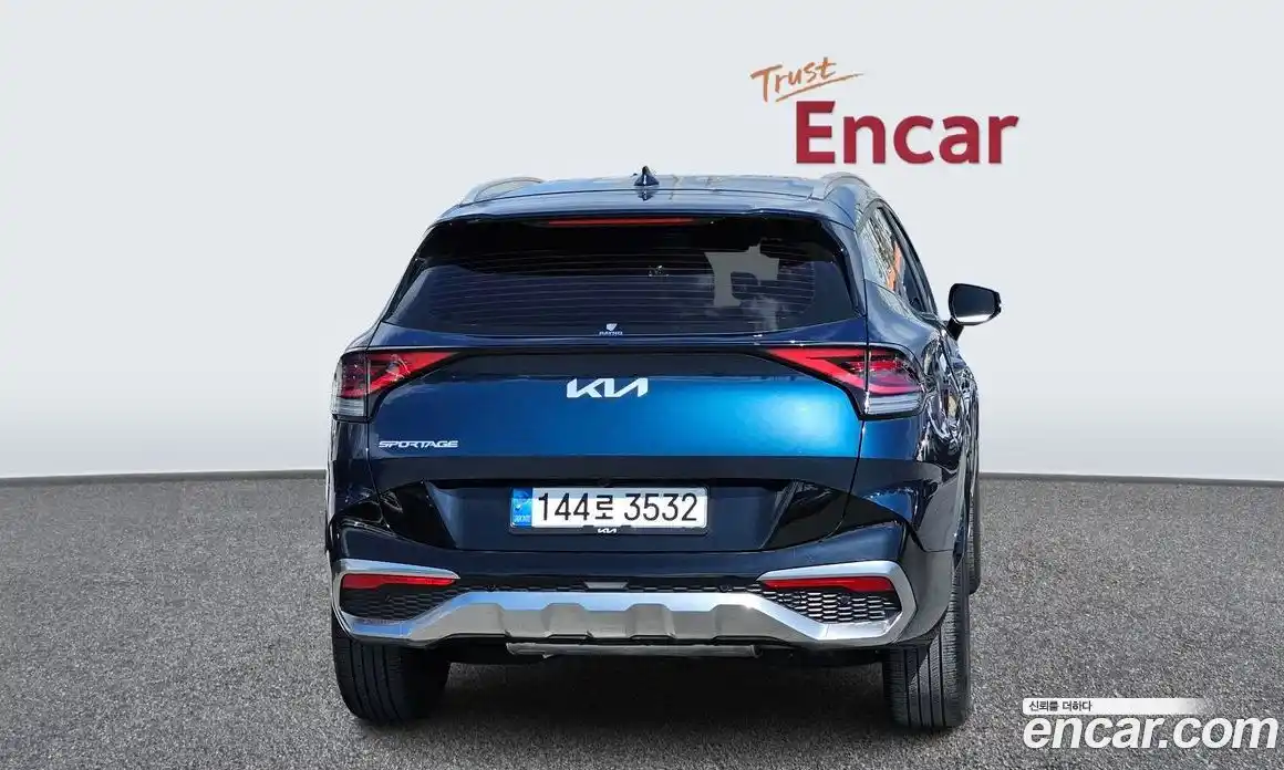 Kia Sportage 2022 1.6 Автомат в Москве № 670905, фото 4