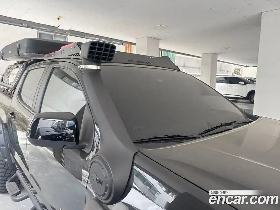 Chevrolet Colorado 2022 3.6 Автомат в Москве № 673620, фото 8