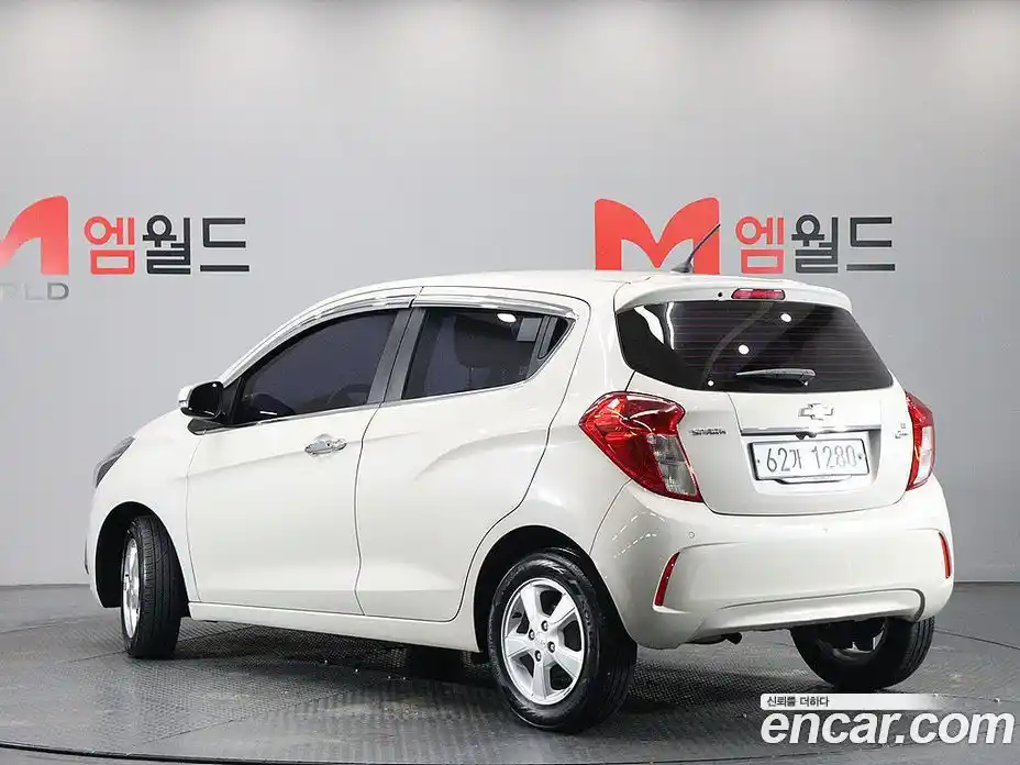 Chevrolet Spark 2017 1.0 Автомат в Москве № 673625, фото 4