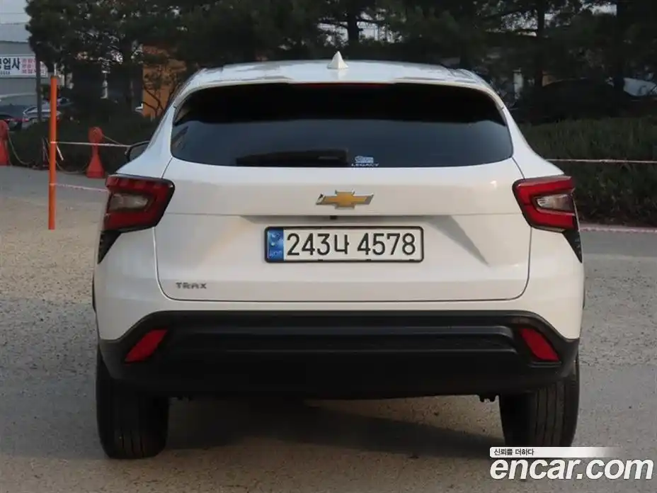 Chevrolet Trax 2024 1.2 Автомат в Москве № 673670, фото 4