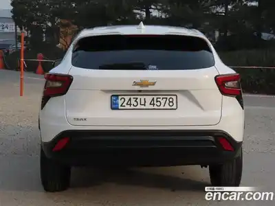 Chevrolet Trax 2024 1.2 Автомат в Москве № 673670, миниатюра 4