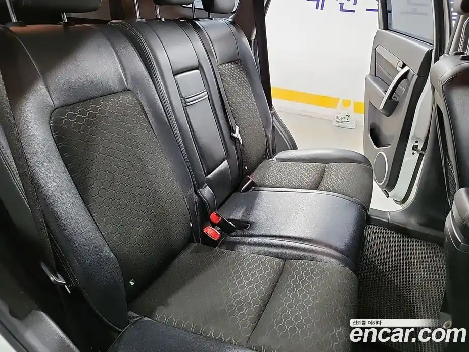 Chevrolet Captiva 2013 2.0 Автомат в Москве № 673699, фото 15