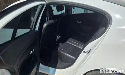 Renault SM3 2016 Автомат в Москве № 674209, миниатюра 2