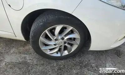 Renault SM3 2016 Автомат в Москве № 674209, миниатюра 5