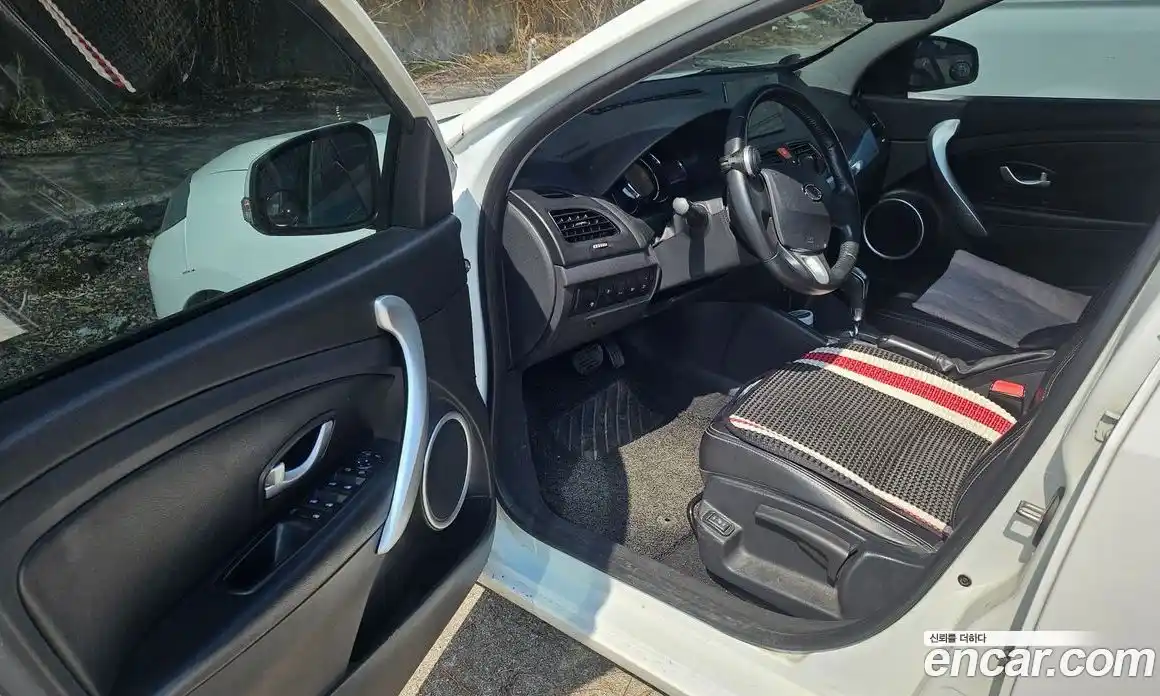 Renault SM3 2016 Автомат в Москве № 674209, фото 7