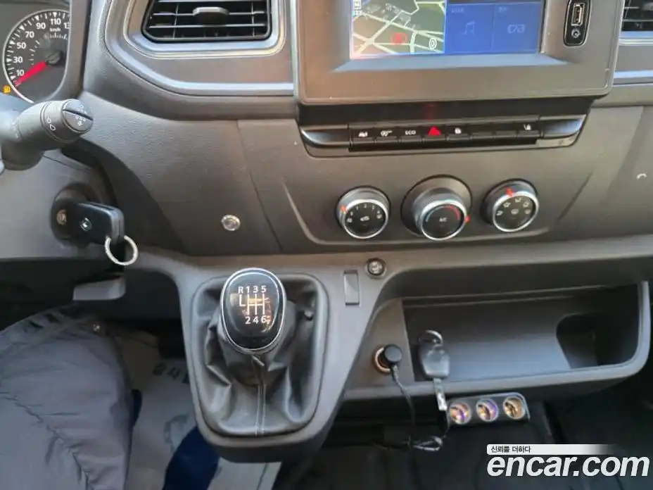 Renault Master 2020 2.3 Механическая в Москве № 674216, фото 16