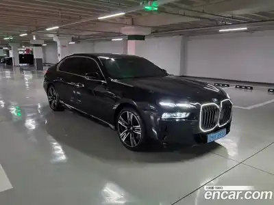 BMW i7, 2024