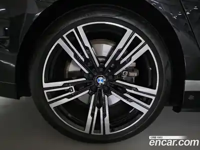 BMW i7 2024 Автомат в Москве № 674658, миниатюра 11