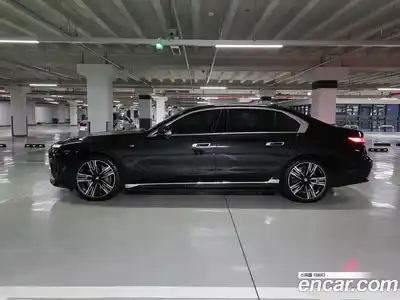 BMW i7 2024 Автомат в Москве № 674658, миниатюра 4