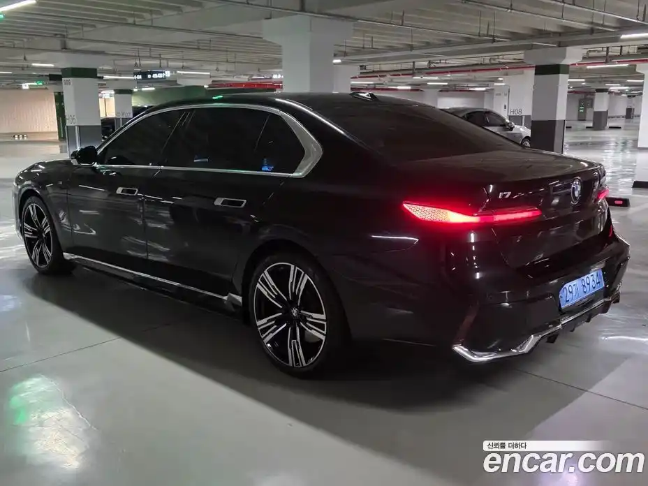 BMW i7 2024 Автомат в Москве № 674658, фото 5