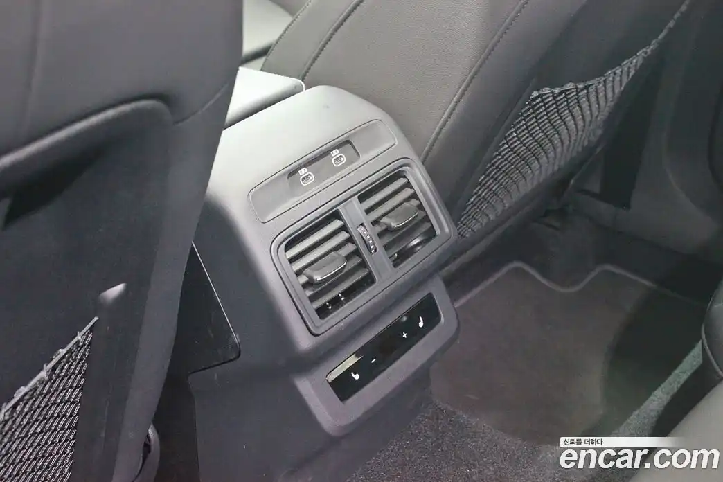 Audi Q5 2025 2.0 Автомат в Москве № 678520, фото 16