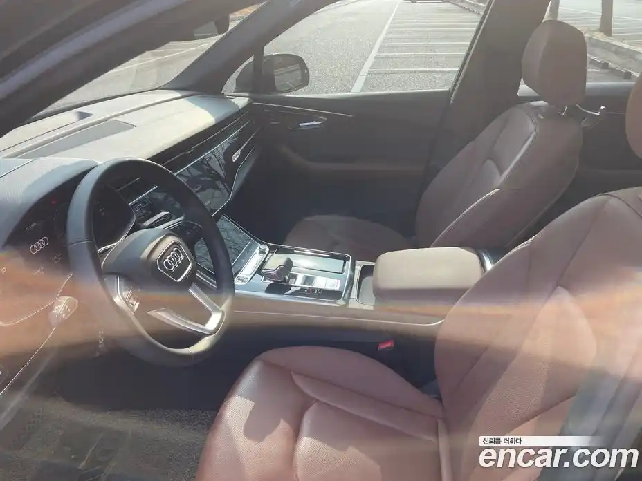 Audi Q7 2022 3.0 Автомат в Москве № 678616, фото 14