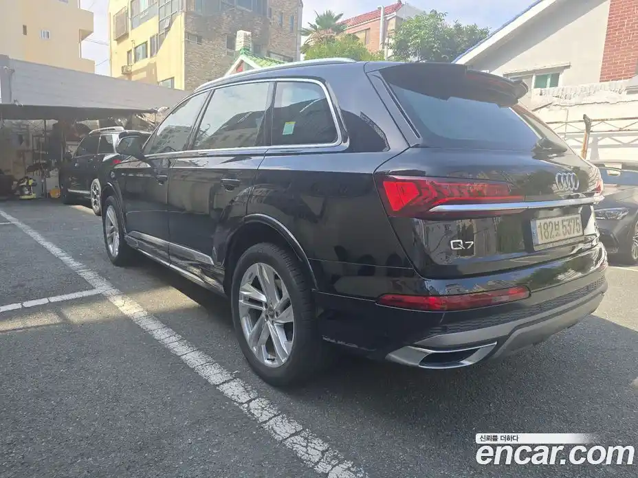 Audi Q7 2022 3.0 Автомат в Москве № 678616, фото 19