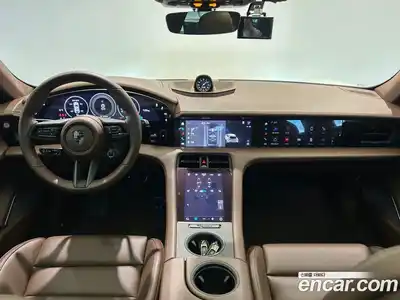 Porsche Taycan 2025 0.1 Автомат в Москве № 679363, миниатюра 12