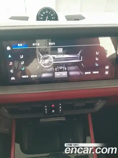 Porsche Cayenne 2024 3.0 Автомат в Москве № 679389, миниатюра 12