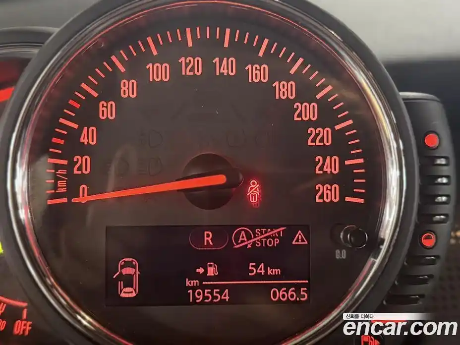 Mini Cooper 2014 1.5 Автомат в Москве № 680103, фото 19