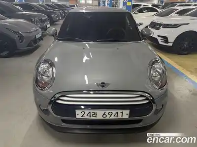Mini Cooper 2014 1.5 Автомат в Москве № 680103, миниатюра 2