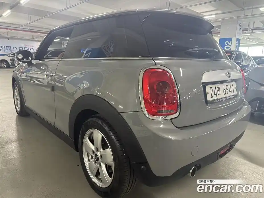 Mini Cooper 2014 1.5 Автомат в Москве № 680103, фото 6