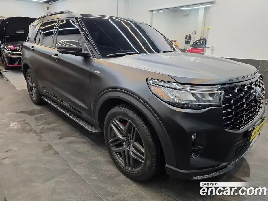 Ford Explorer 2025 2.3 Автомат в Москве № 680922, фото 8